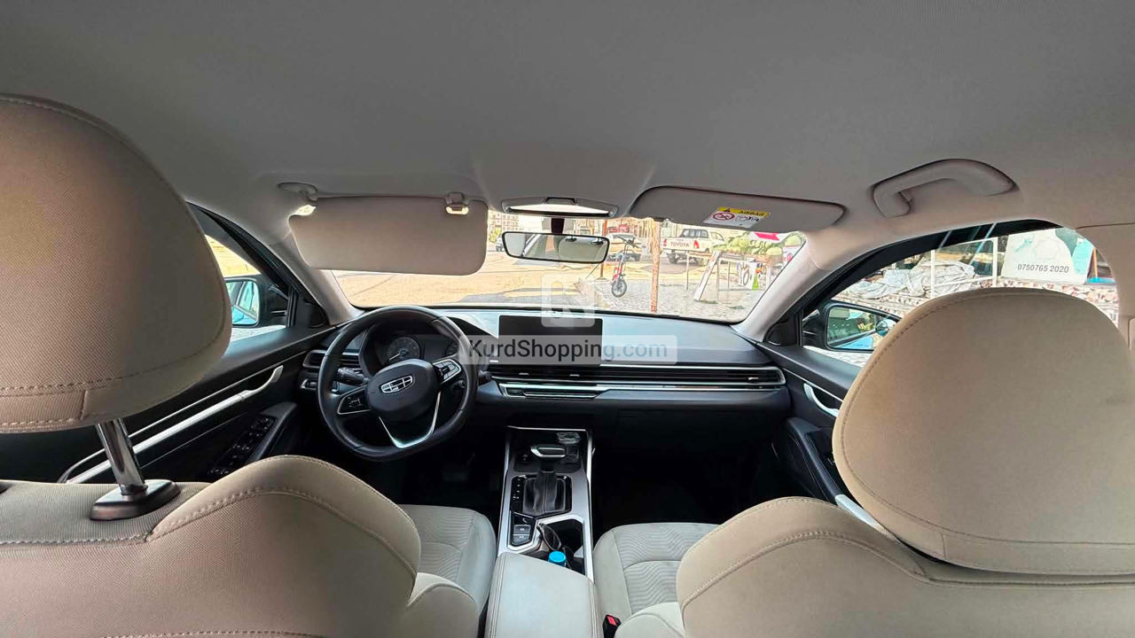Geely Emgrand 2024