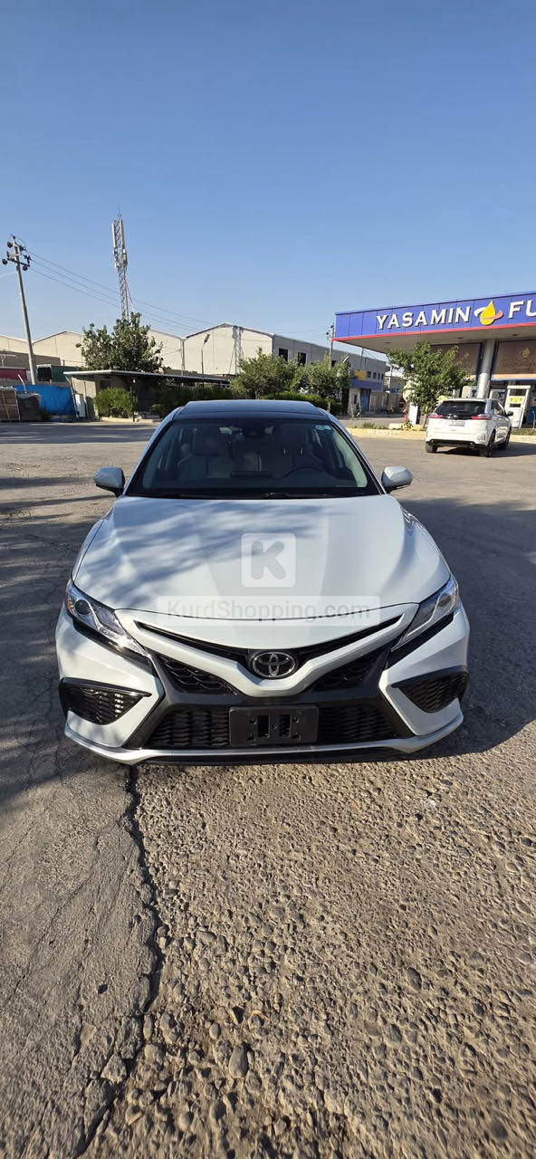 Toyota Camry 2024