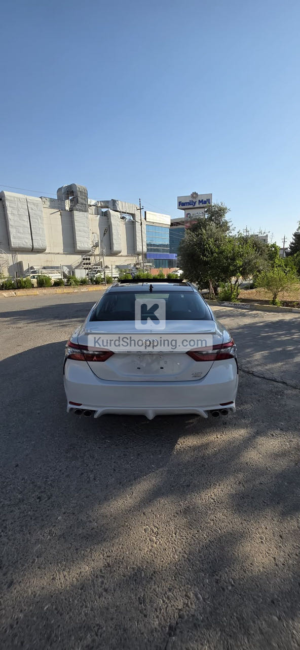 Toyota Camry 2024