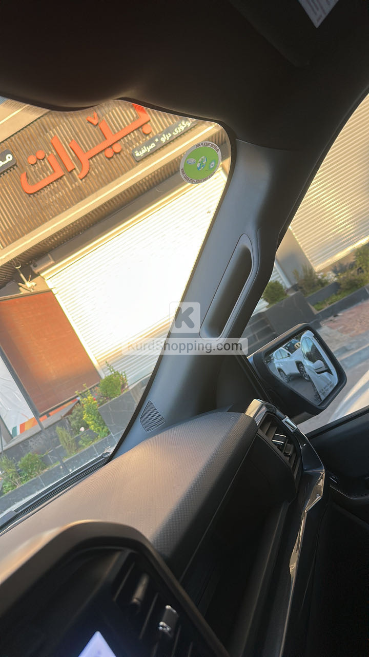 Toyota Camry 2025