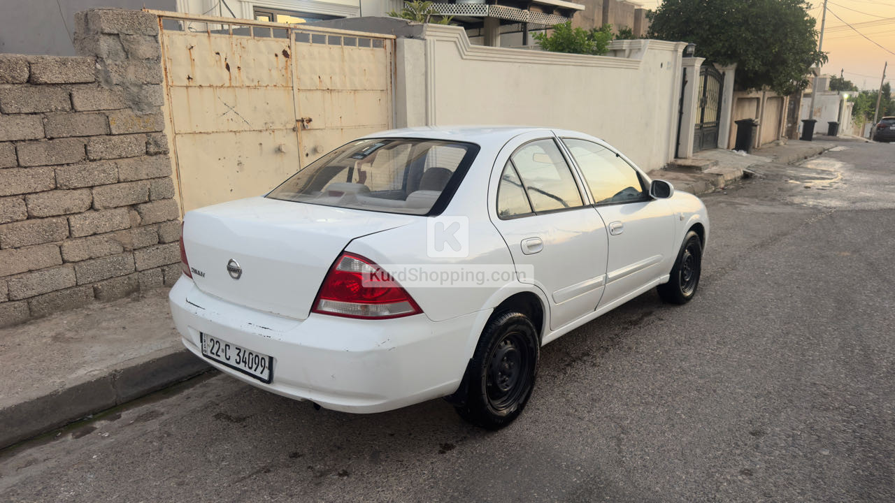 Nissan Sunny 2013