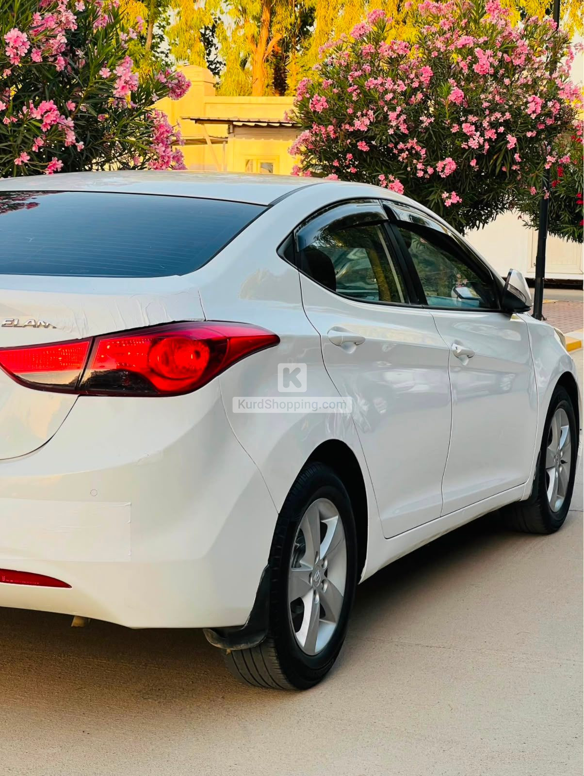 Hyundai Elantra 2013