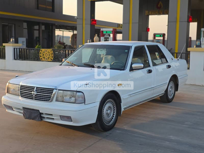 Nissan Cedric 2001