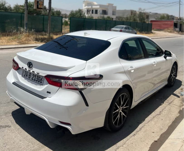 Toyota Camry 2024