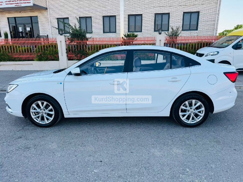 MG 5 2023