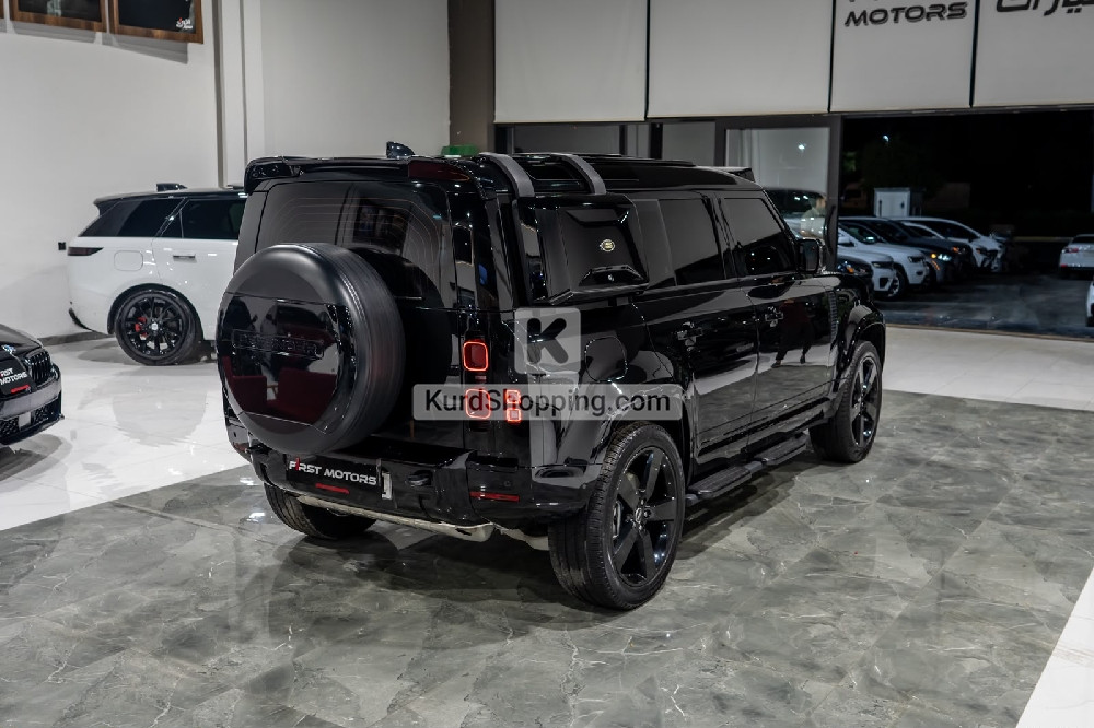 Land Rover Defender 2024