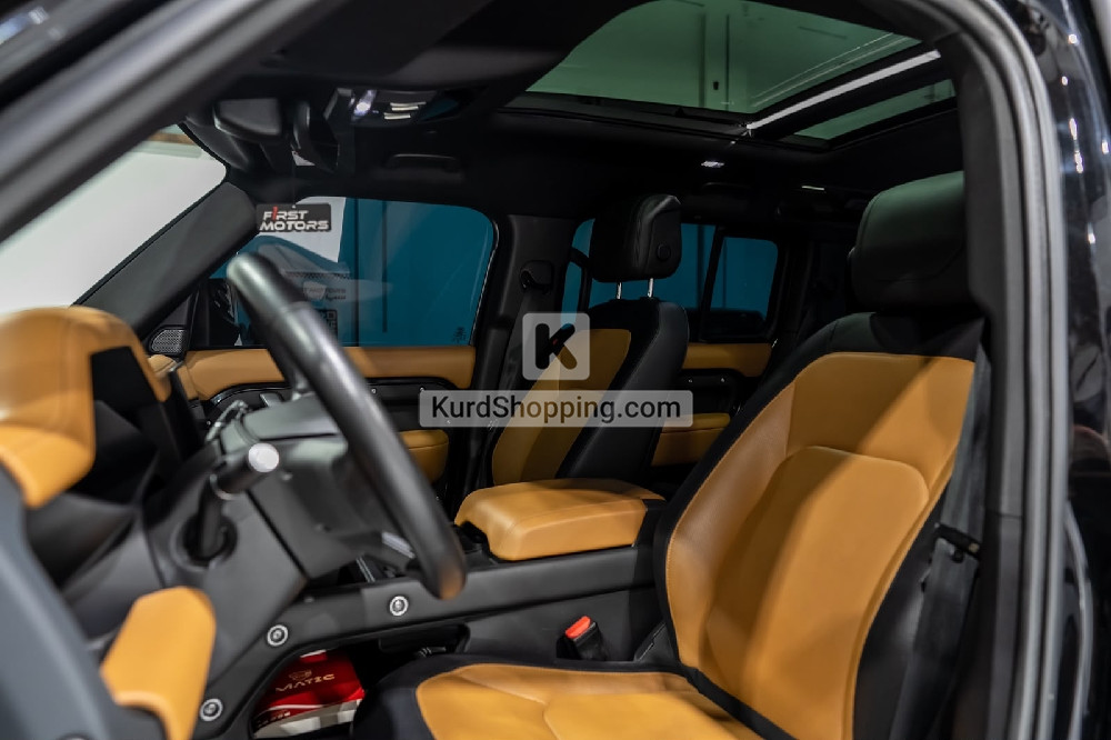 Land Rover Defender 2024