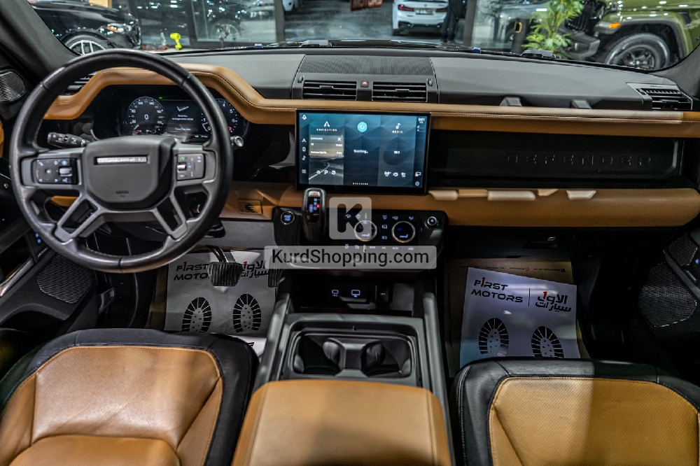Land Rover Defender 2024