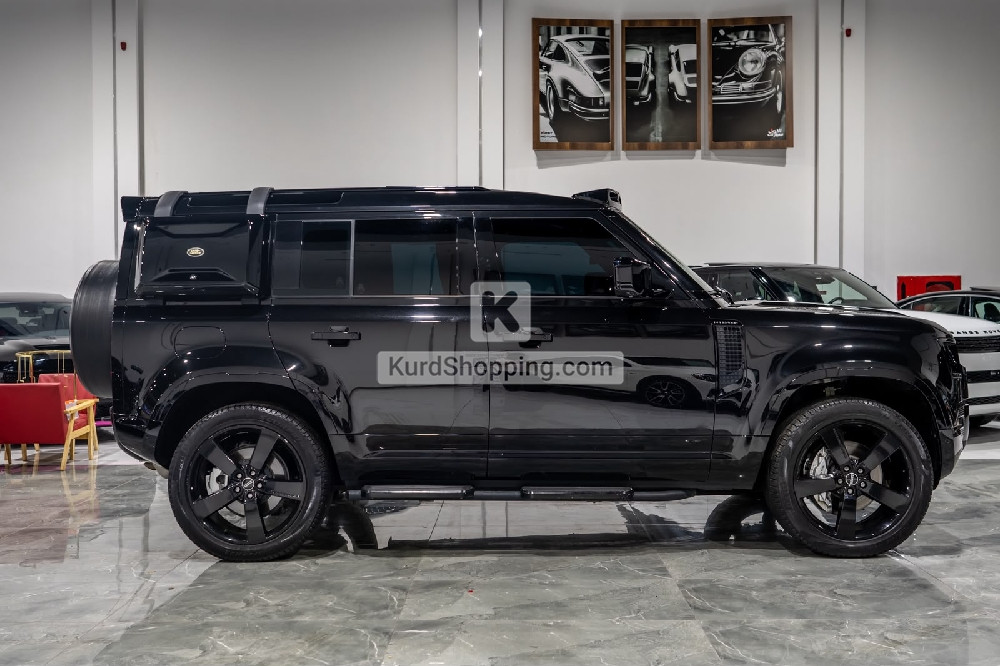 Land Rover Defender 2024