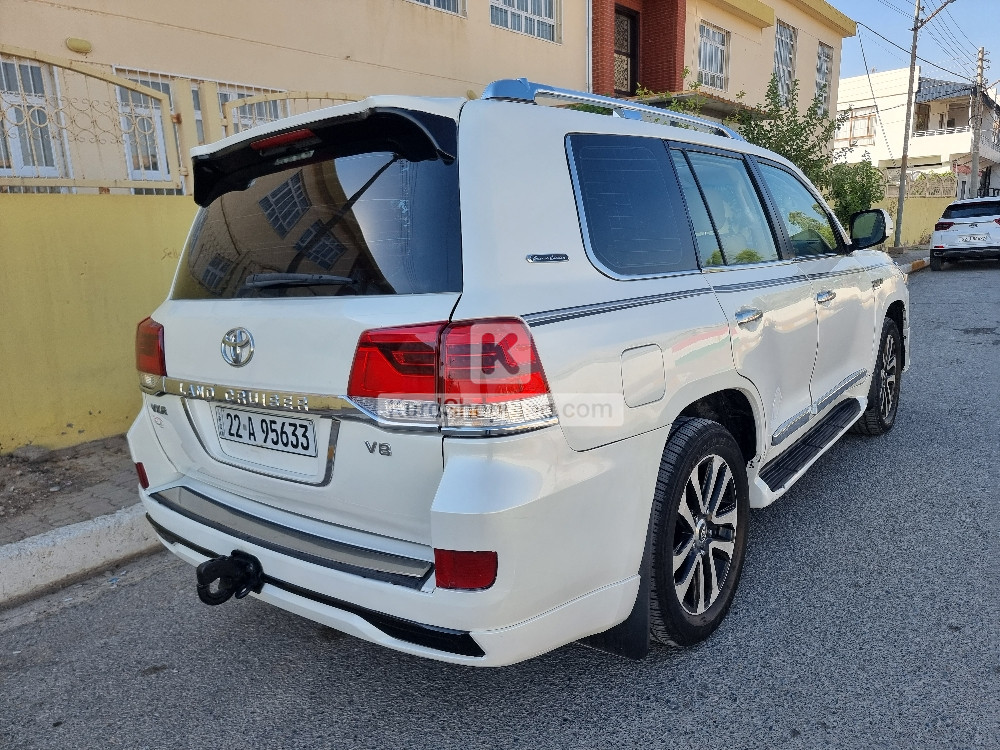 Toyota Landcruiser 2016