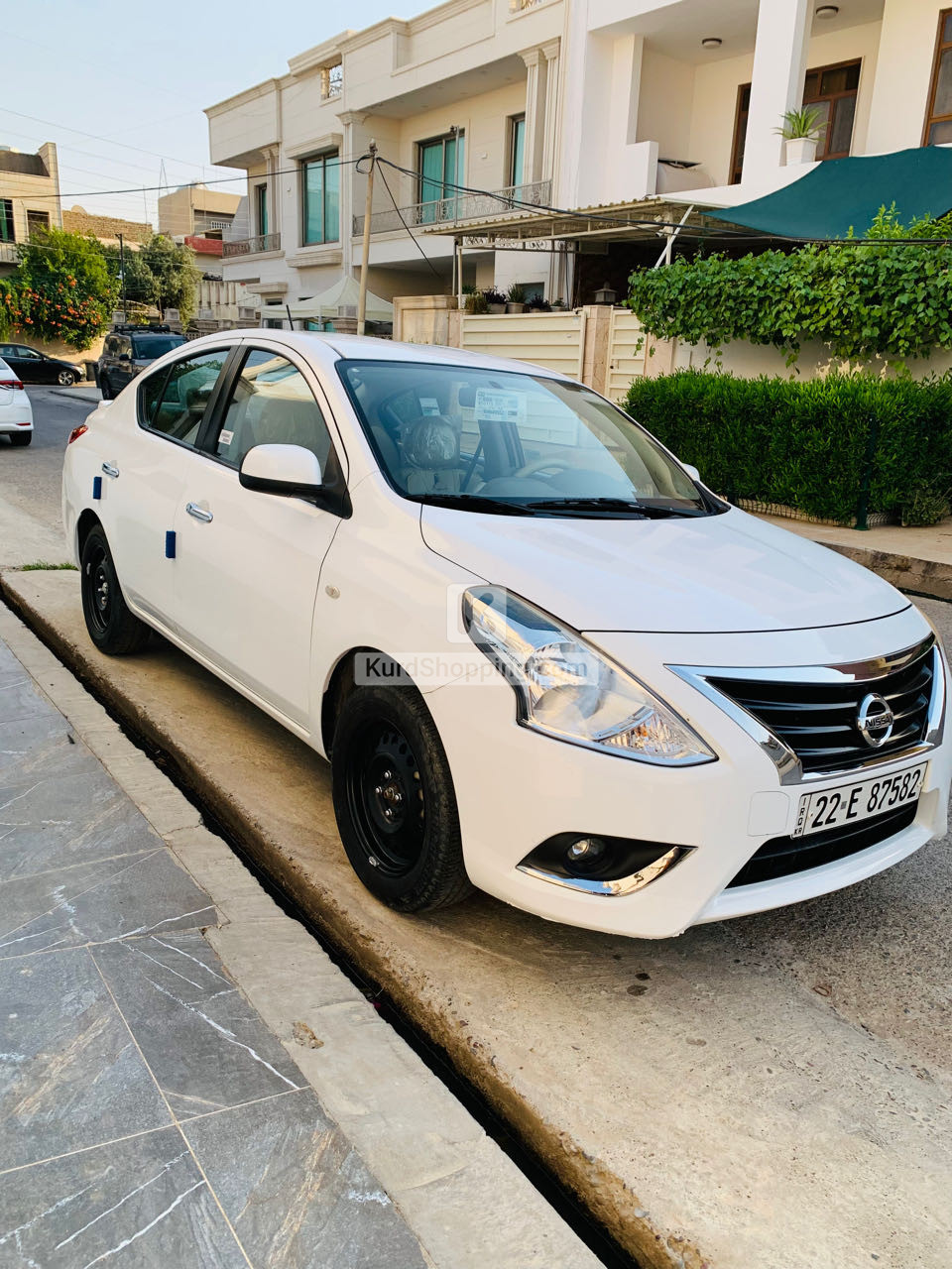 Nissan Sunny 2023