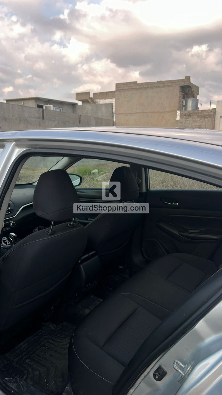 Nissan Altima 2019