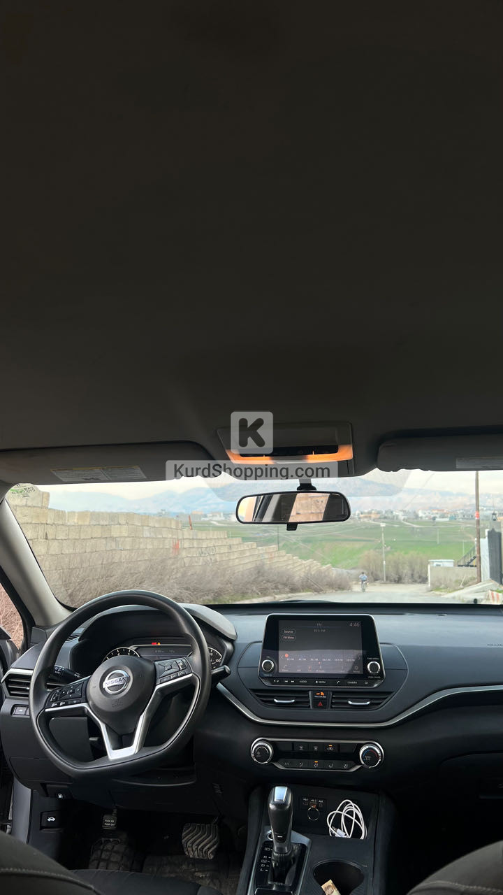 Nissan Altima 2019
