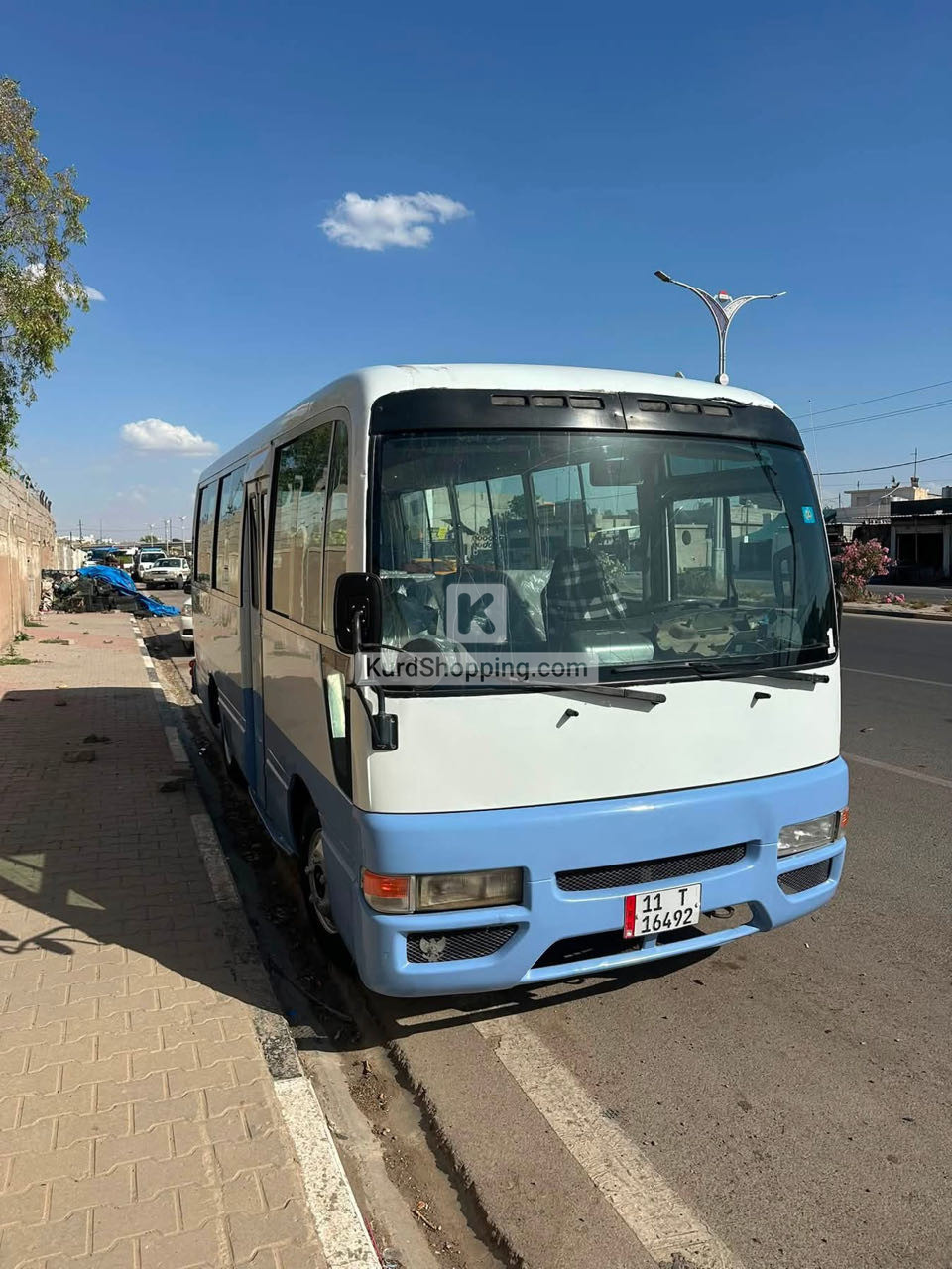 پاسی نیسان ٢٠٠٢