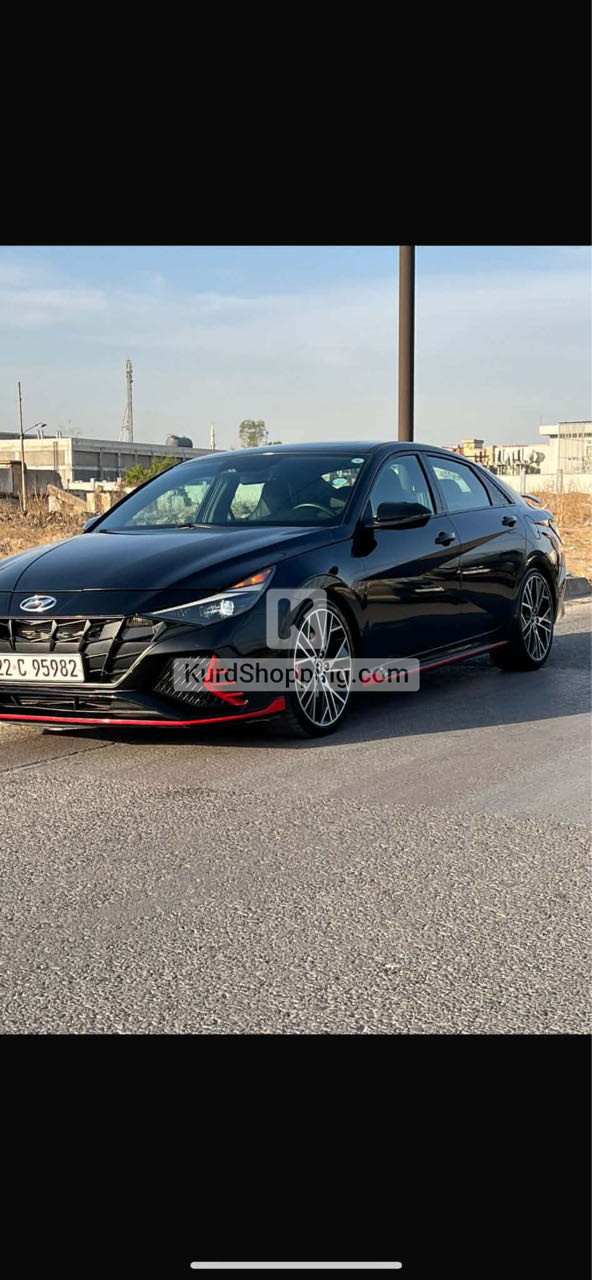 Hyundai Elantra 2022