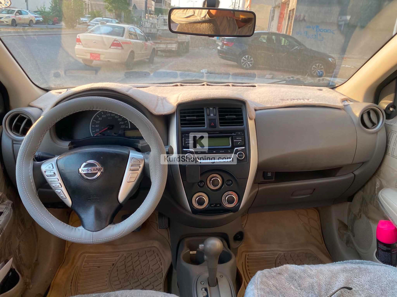 Nissan Sunny 2016
