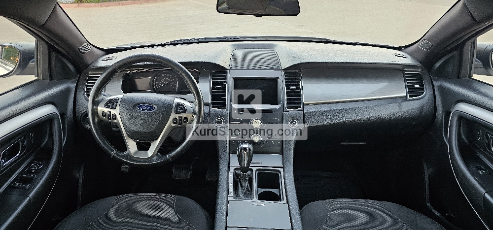 Ford Taurus 2017