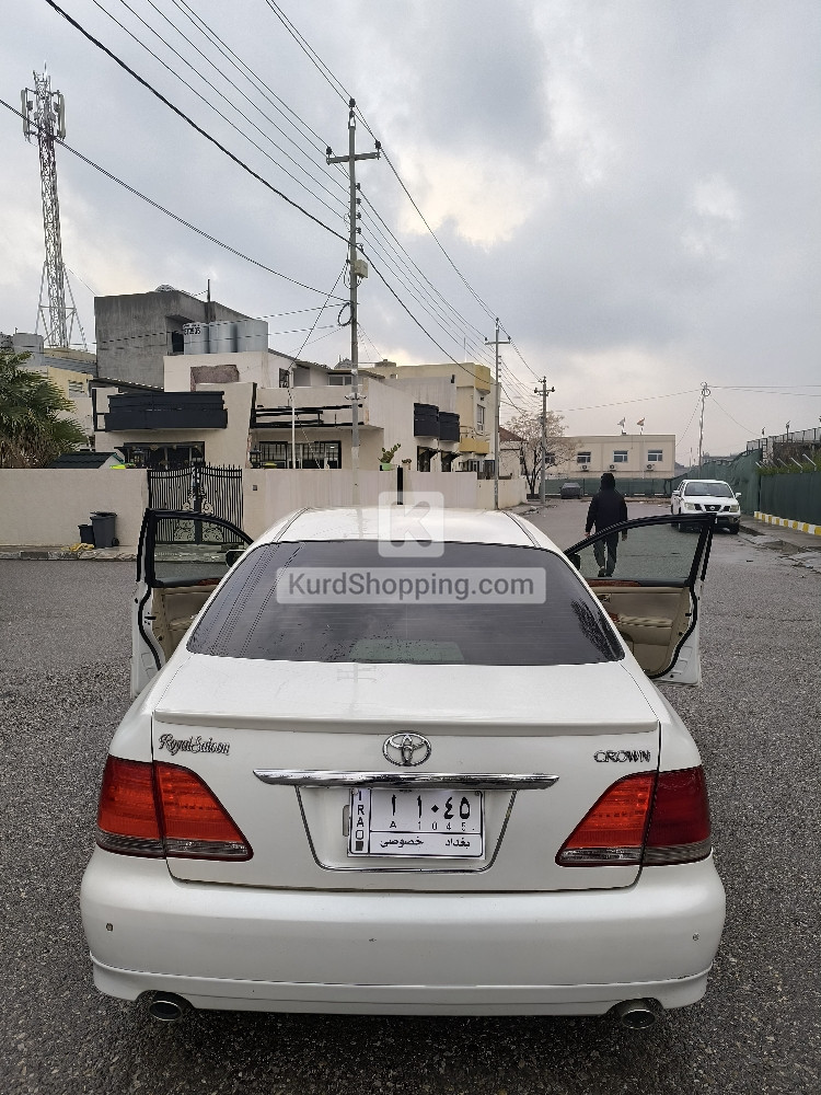 Toyota کراون 2005
