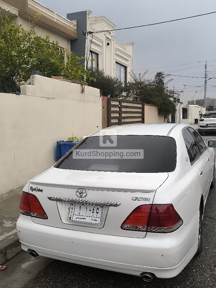 Toyota کراون 2005