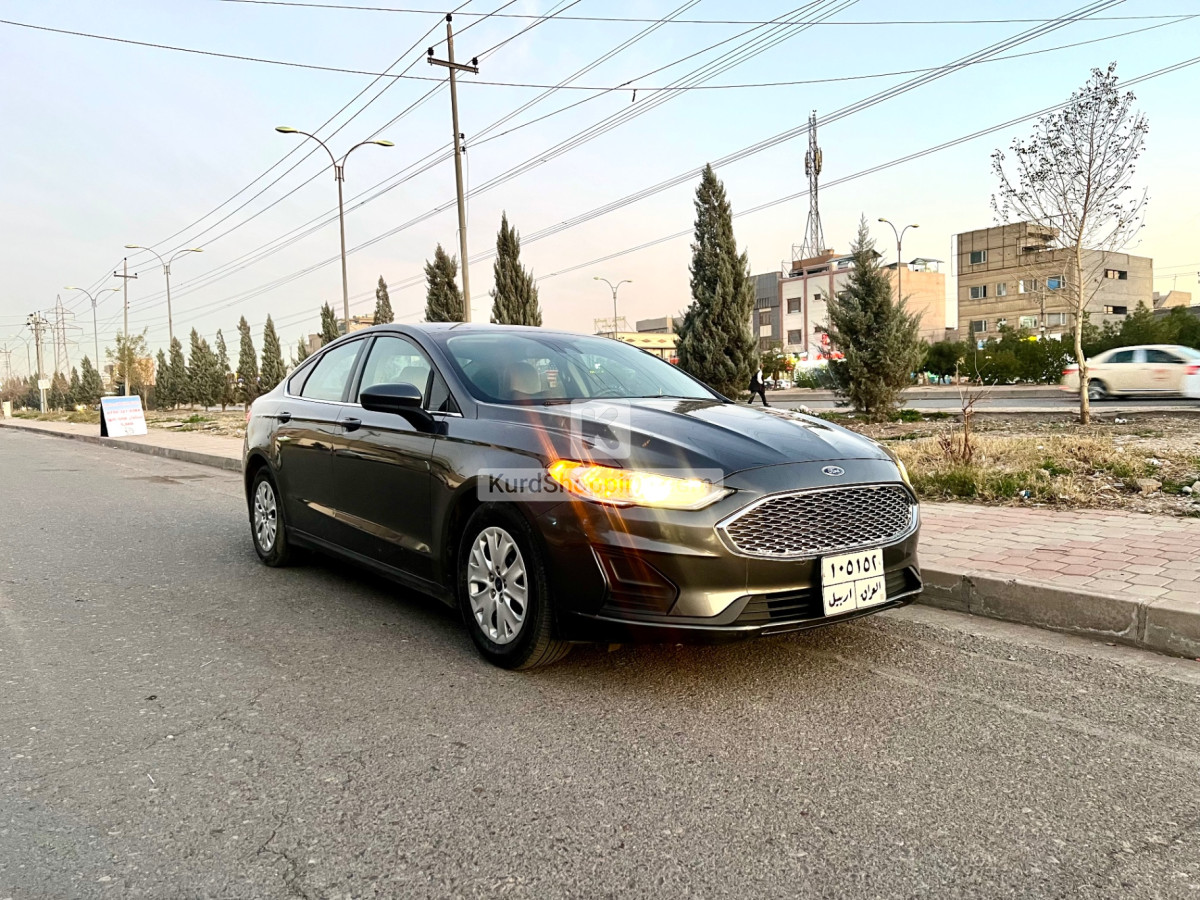Ford Fusion 2020