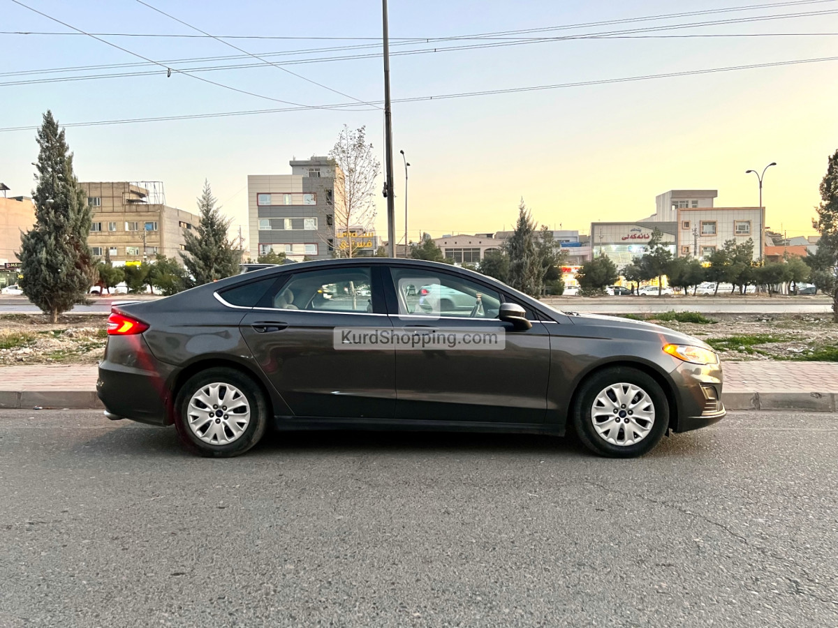 Ford Fusion 2020