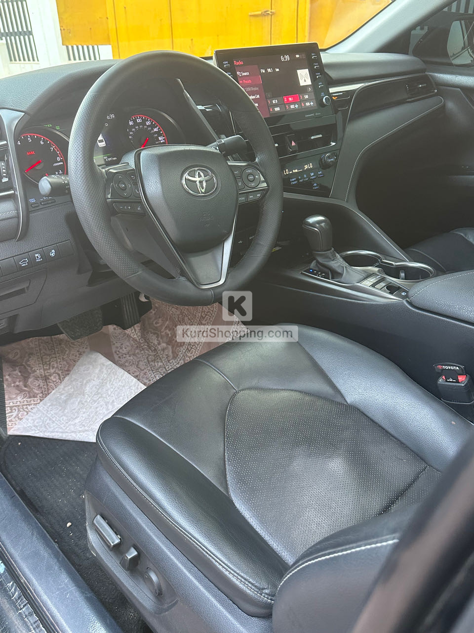 Toyota Camry 2023