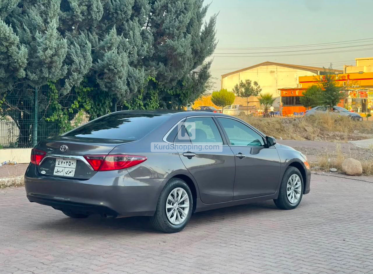 Toyota Camry 2016