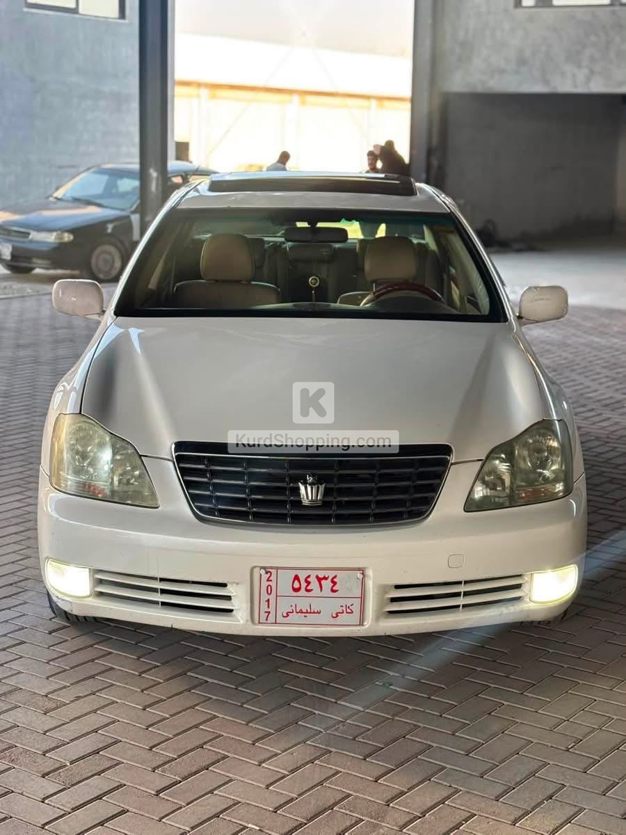 Toyota Crown 2005