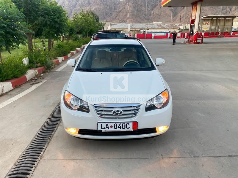 Hyundai Avante 2010