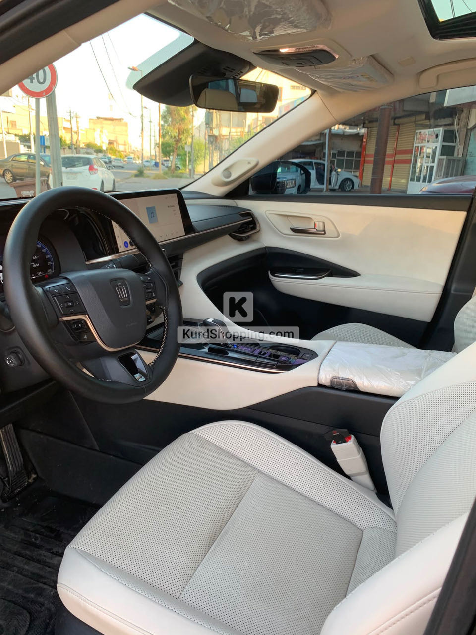 Toyota Crown 2025
