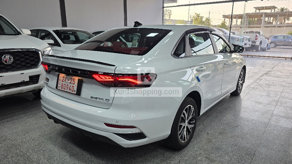 Geely Emgrand 2026
