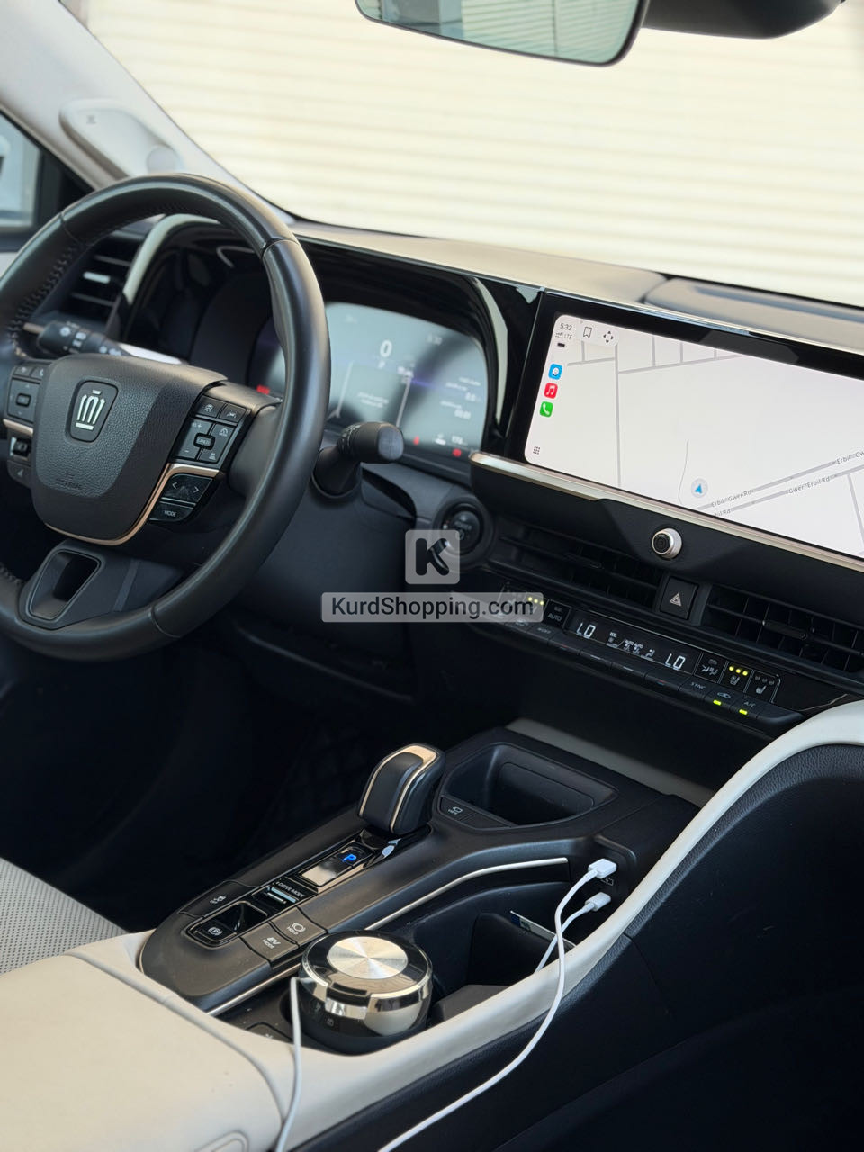 Toyota کراون 2023