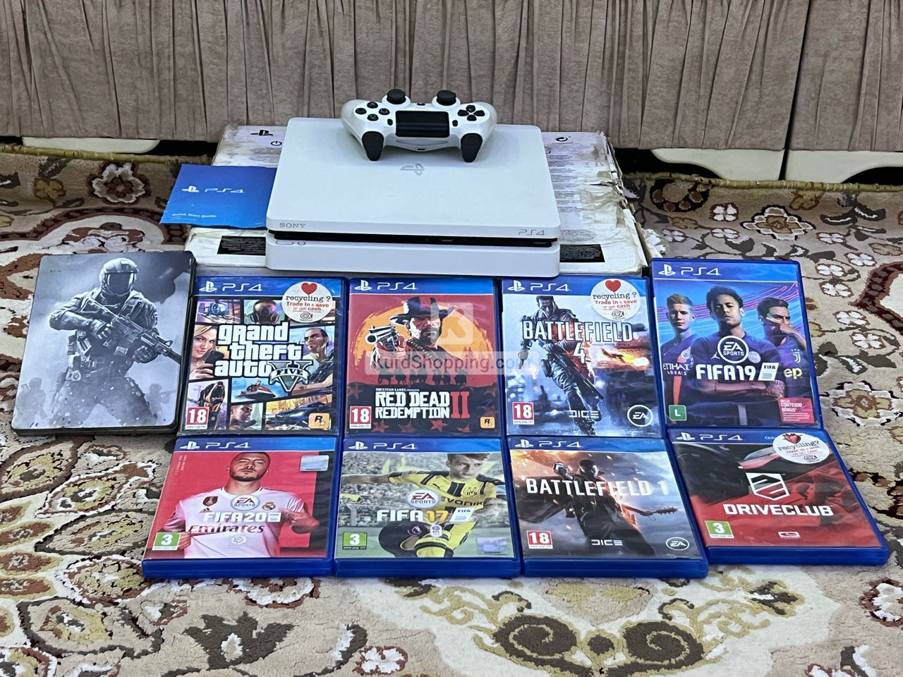 Sony PlayStation 4