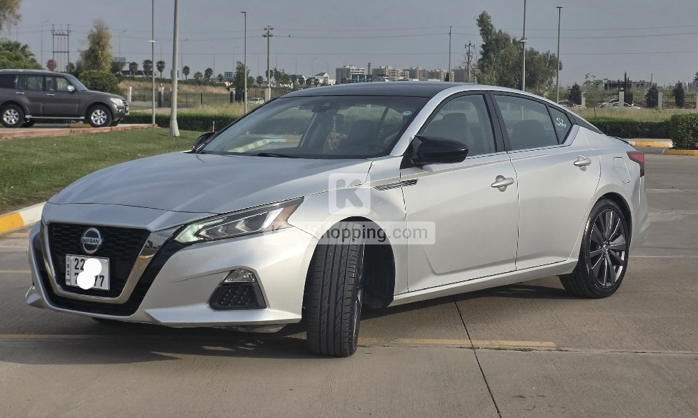 Nissan Altima 2020