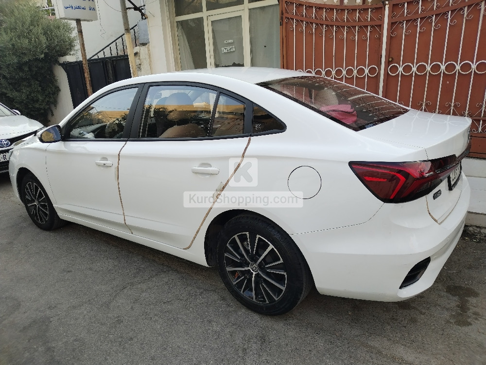 MG 5 2025