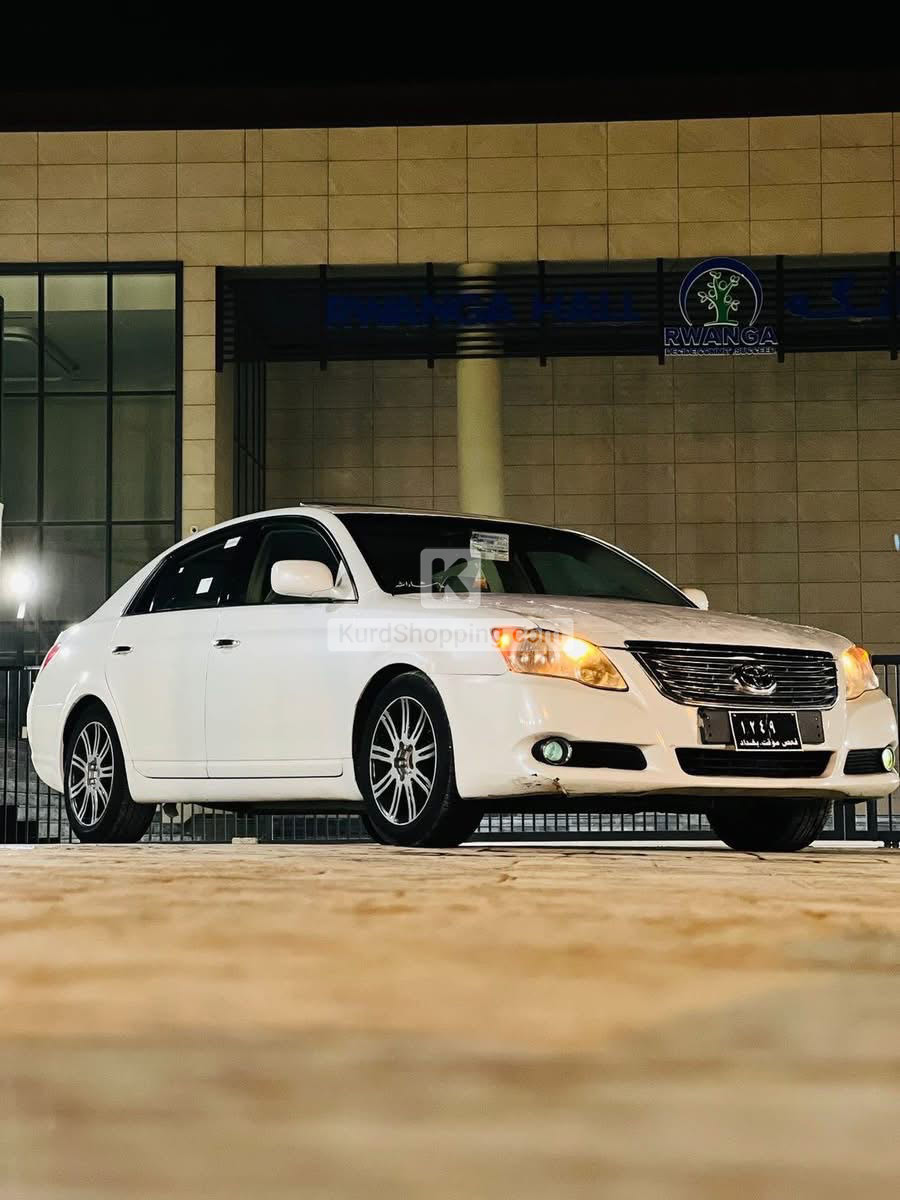 Toyota Avalon 2010