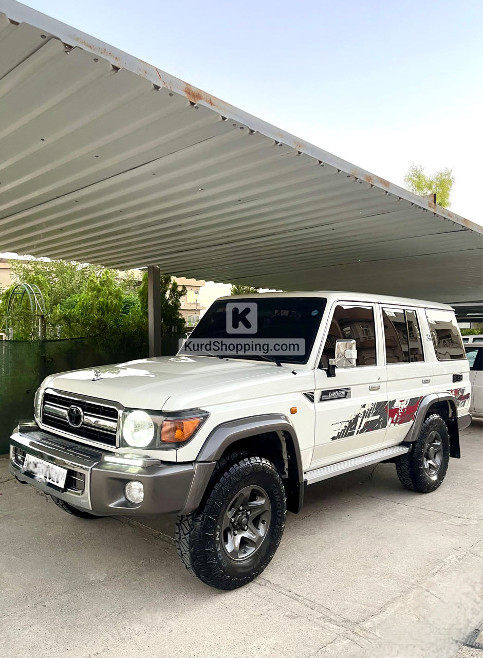 Toyota Landcruiser 2013