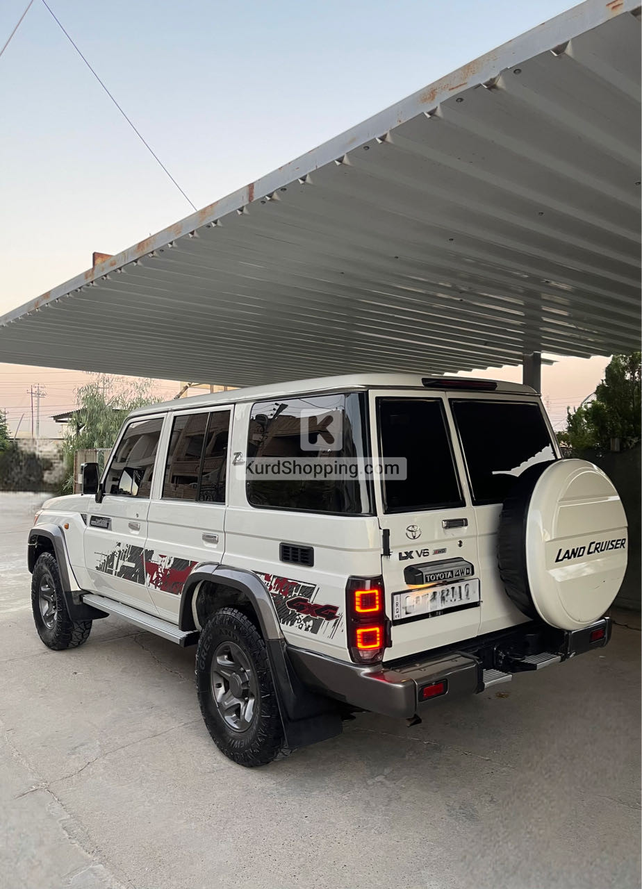 Toyota Landcruiser 2013