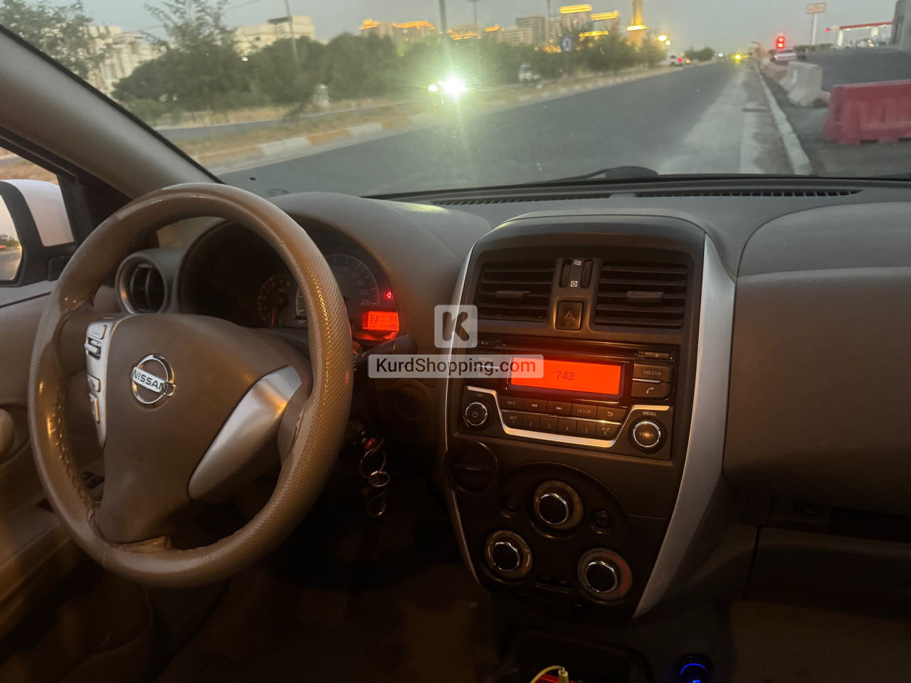 Nissan Sunny 2020