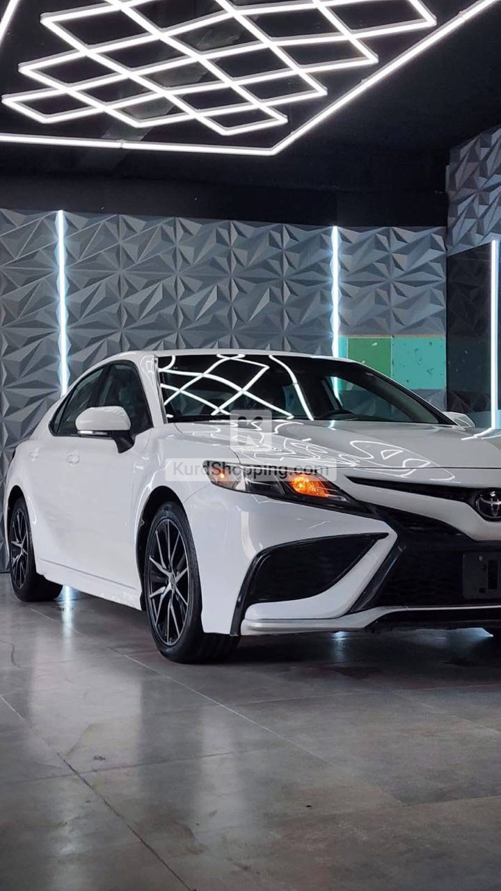Toyota Camry 2022