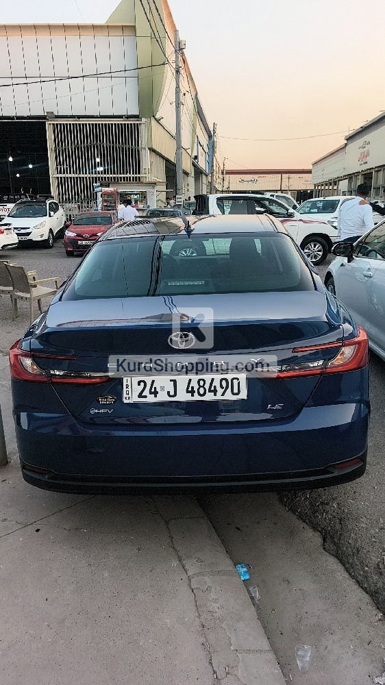 Toyota Camry 2025