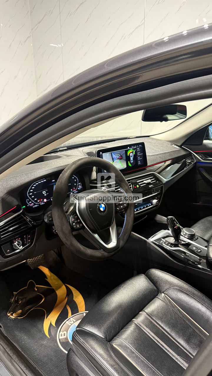BMW 5 Series 2021