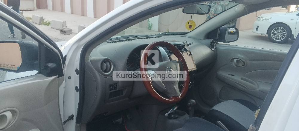 Nissan Sunny 2018