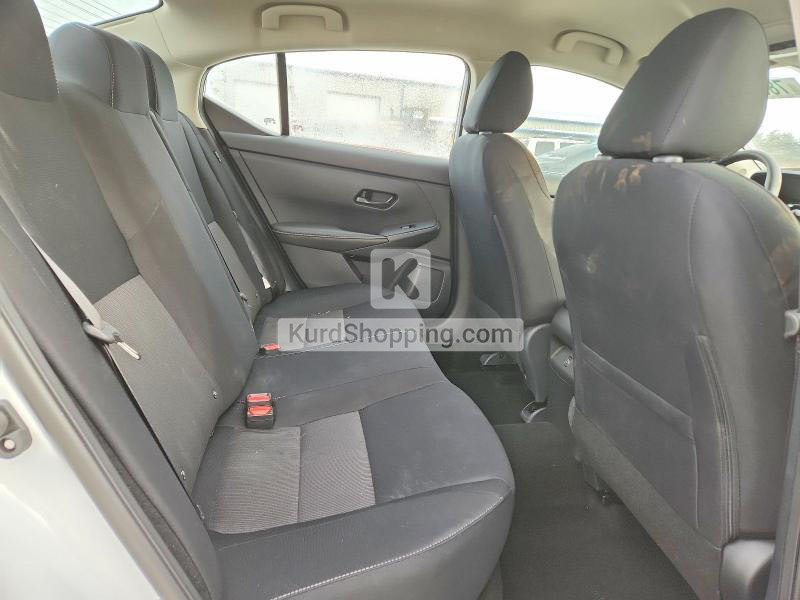 Nissan Sentra 2024