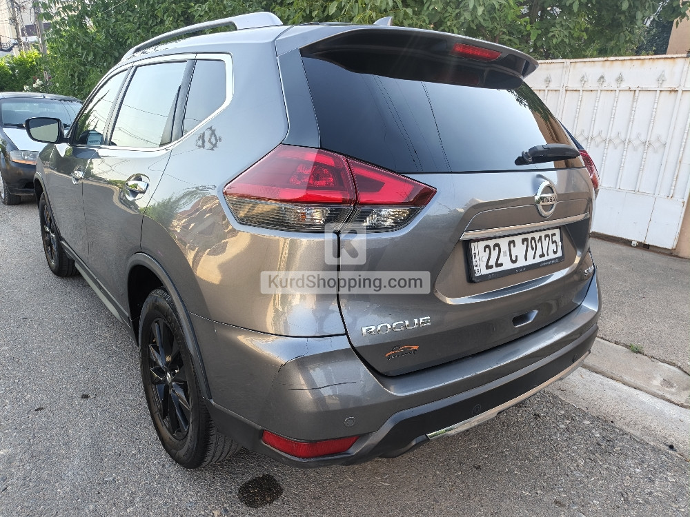 Nissan Rogue 2020