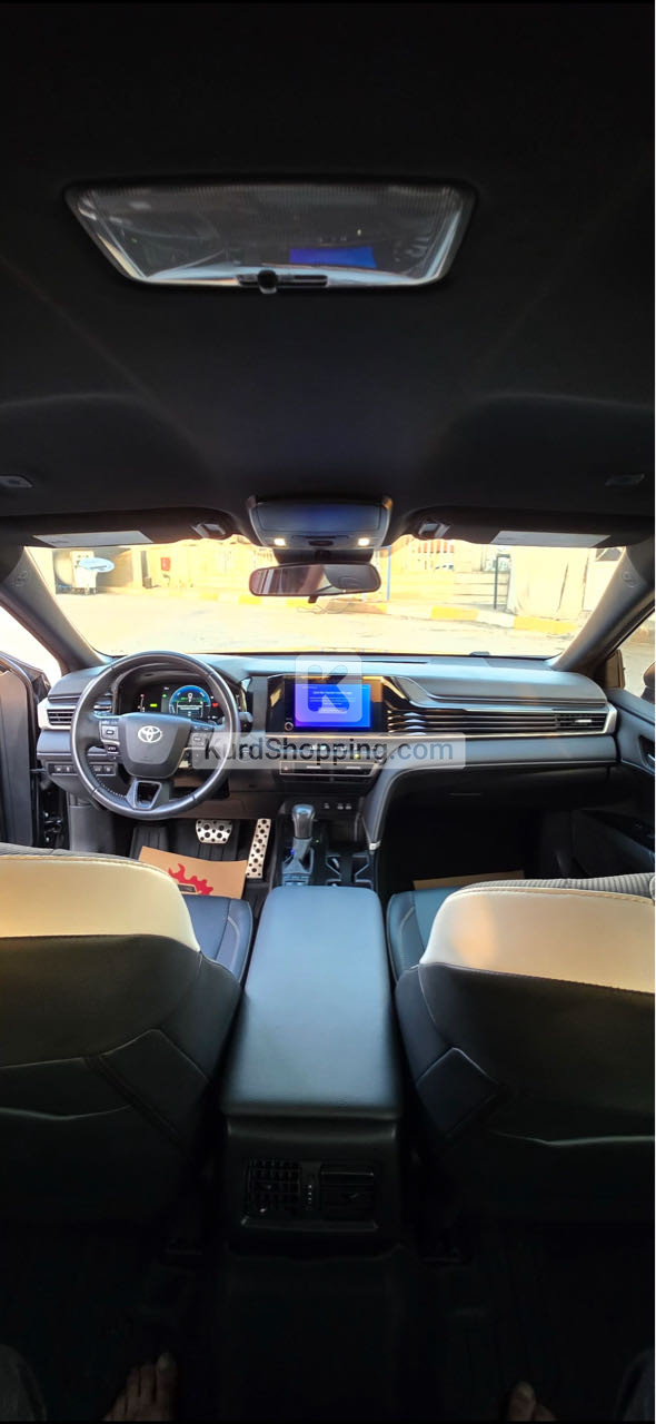 Toyota Camry 2025