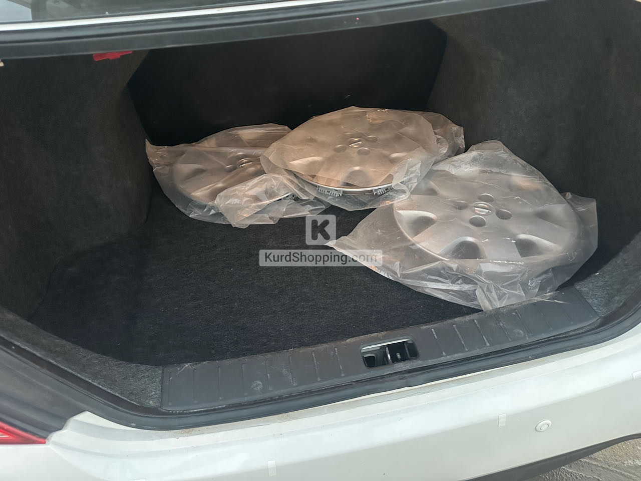Nissan Sunny 2024