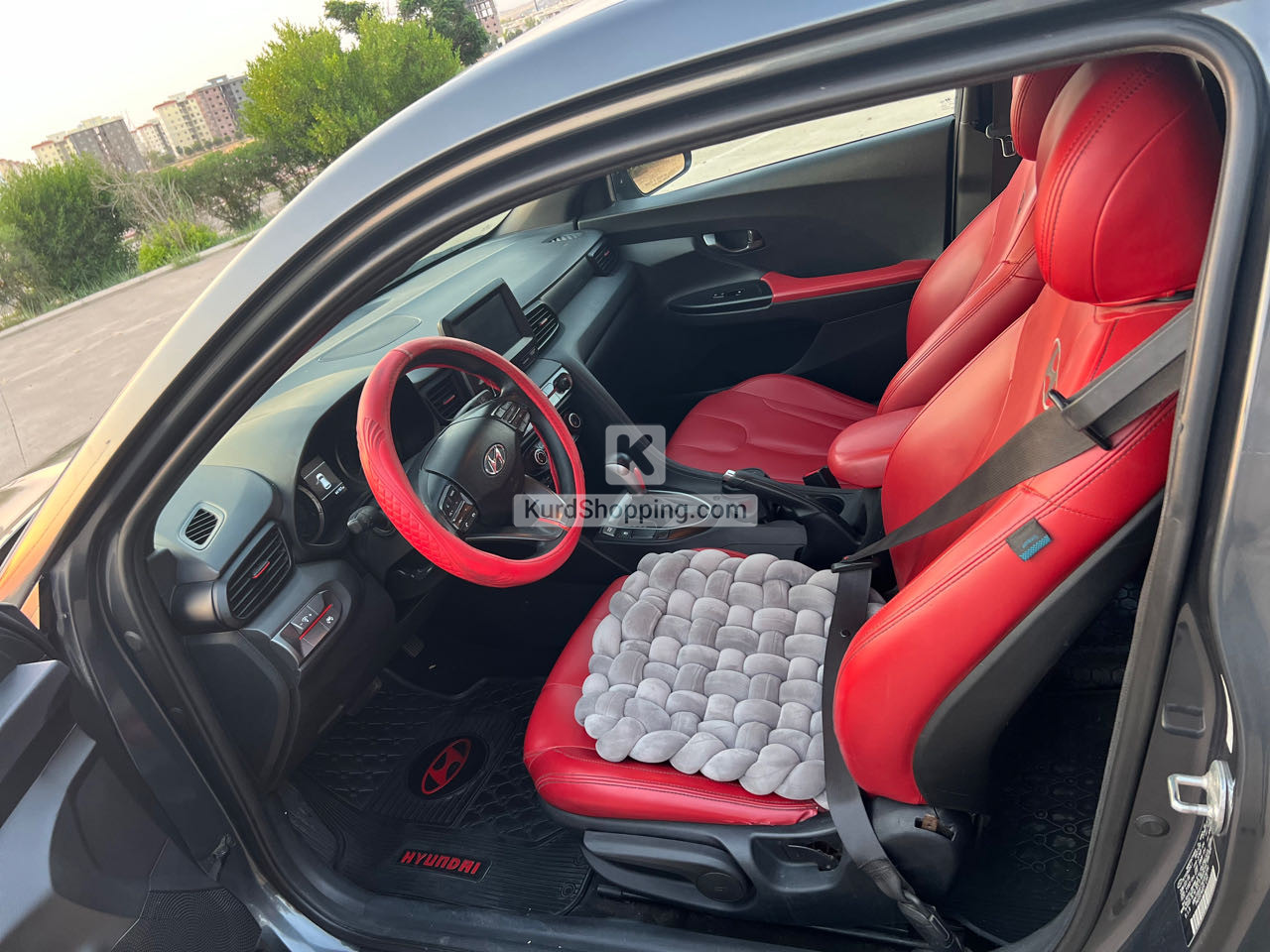 Hyundai Veloster 2019