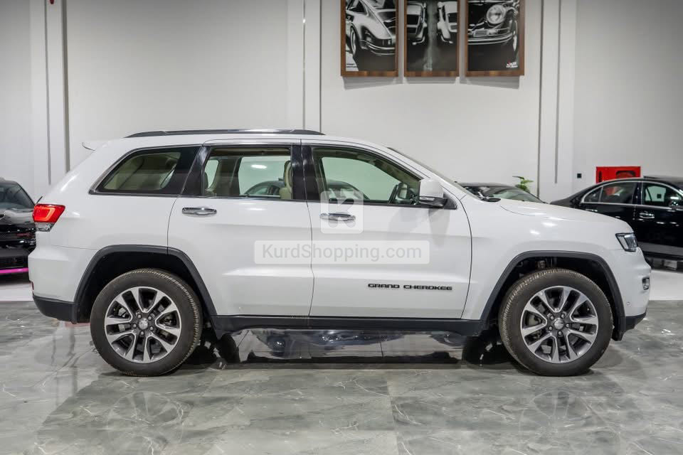 JEEP Grand Cherokee 2018