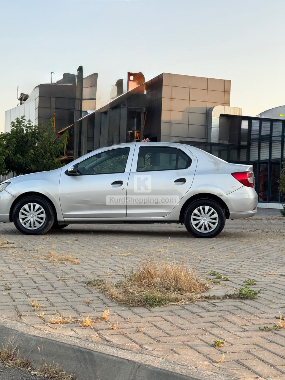 Renault symbol 2016